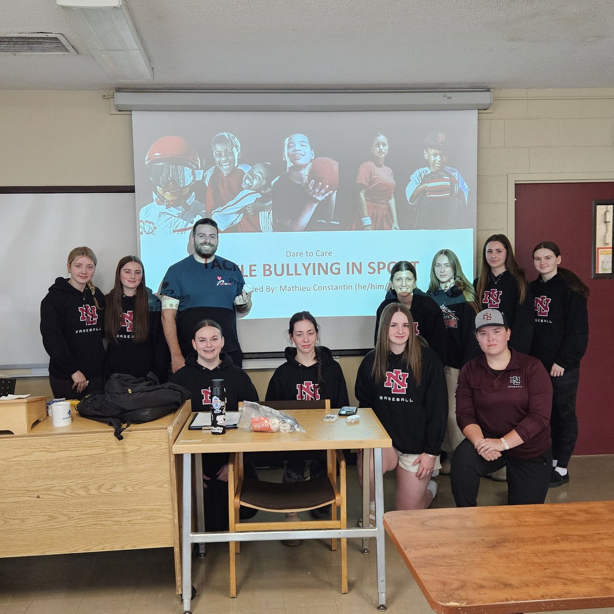 NLGirlsBaseball's tweet photo. Thanks to Matt from @DareToCare2 for spending the morning with our Canada Games training pool athletes❗️

It was a great opportunity to focus on the important topic of bullying and learn some new skills 👏

Thanks to @sportnl for organizing! https://t.co/MqLW7GugsF