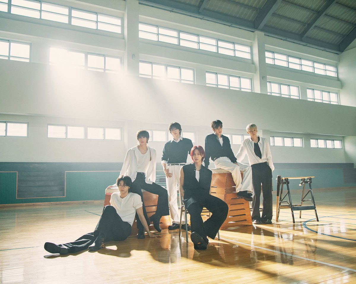 RIIZE_official's tweet photo. 모든 하루의 끝 (The End of the Day) Archive 
 
RIIZE 라이즈 The 1st Album 【ODYSSEY】
➫ 2025.05.19 6PM (KST)
 
💿Pre-order
https://t.co/acn5swBy77
 
#RIIZE #라이즈
#RISEandREALIZE
#모든하루의끝 #RIIZE_TheEndoftheDay
#ODYSSEY https://t.co/Z1Of9yJwVl
