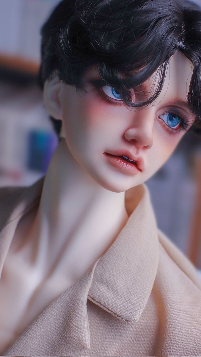 RT 감사합니다:)) #트인덕장터

스위치 설록 파우더베이지 스킨 운미 20만원에 판매합니다 (즉입시 운포)
실내 인놀 후 보관중으로 메컵 유지는 가능하나 따로 지워가지 않습니다
헤드+인증서 포함 사진상 구성 (안구 X)
중고품에 예민하시면 피해주세요
번개페이⭕️