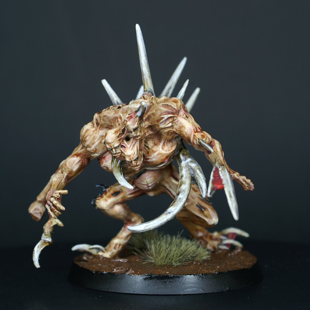 dominique_lentz's tweet photo. Ok it's been a while.
I had to get back into it, slowly. Chaos spawn for my Death Guard.
The model is really old, it's high time we had a new miniature for this unit!
#warhammer40k #warhammer40000 #WarhammerArt #WarhammerCommunity #PaintingWarhammer #paintingminiatures #warhaprem https://t.co/klAcphqBT6