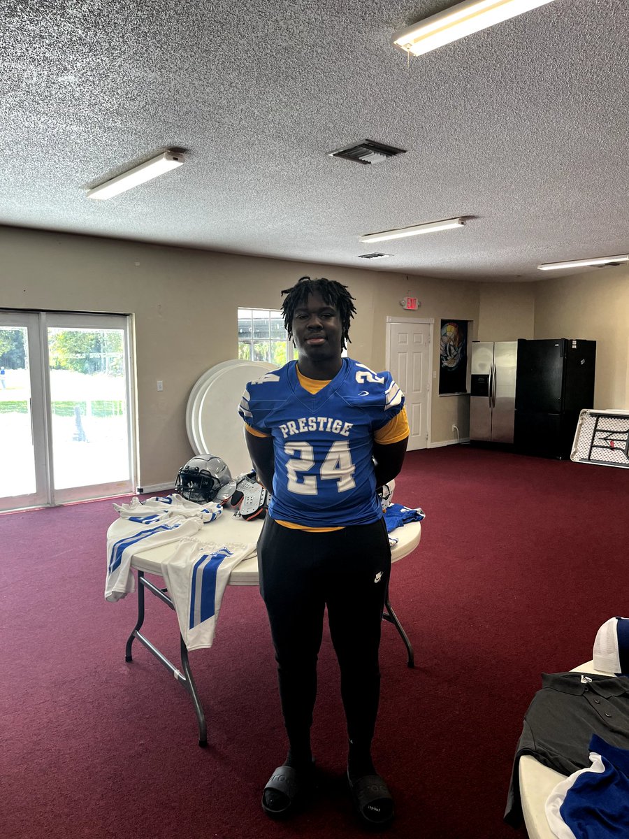 Visits this past week! Schedule your visit &amp; join us in Paradise 🌴 🌊  Florida 🏈 
Get better equipped to handle the Transfer Portal!
More exposure, quality game film (hudl), college placement, experienced coaching &amp; training.  NCPAA Member. Playoff Opportunities.