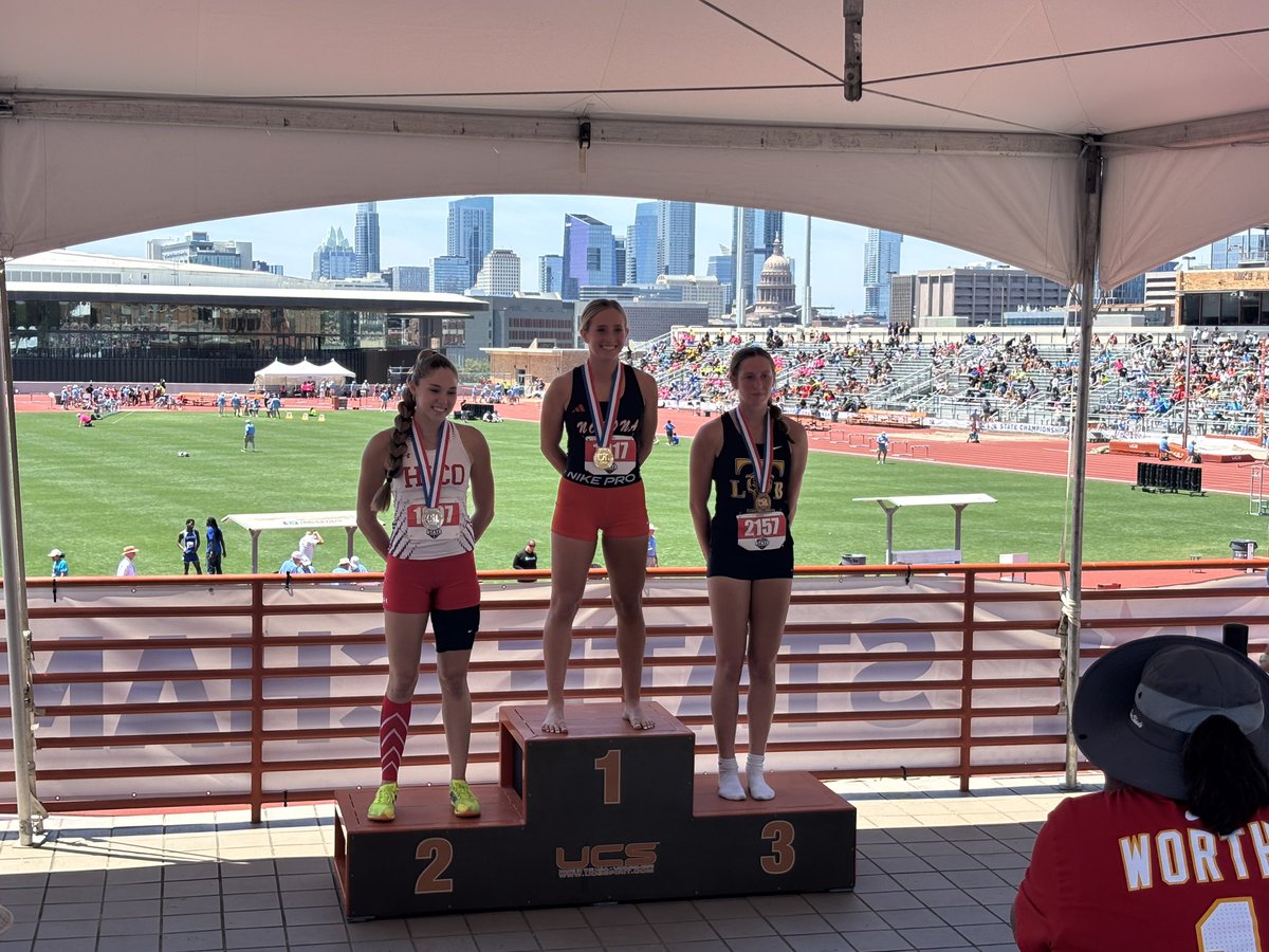 Chandler Burgay (@coachburgay) on Twitter photo 🏆State Track Meet🏆
400m Dash 🥉
49.03 PR
<a href="/Taylorrr_s0/">Taylor Stewart</a> 🏆State Track Meet🏆
400m Dash 🥉
49.03 PR
<a href="/Taylorrr_s0/">Taylor Stewart</a>