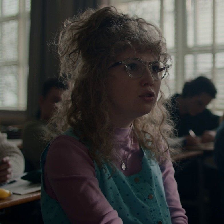 CH0ERRYTALK's tweet image. #ROBBED of More screentime of This Outfit