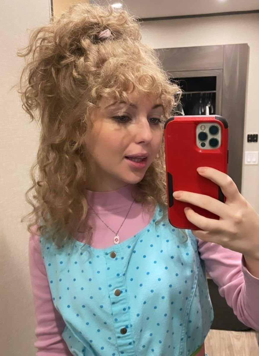 CH0ERRYTALK's tweet image. #ROBBED of More screentime of This Outfit