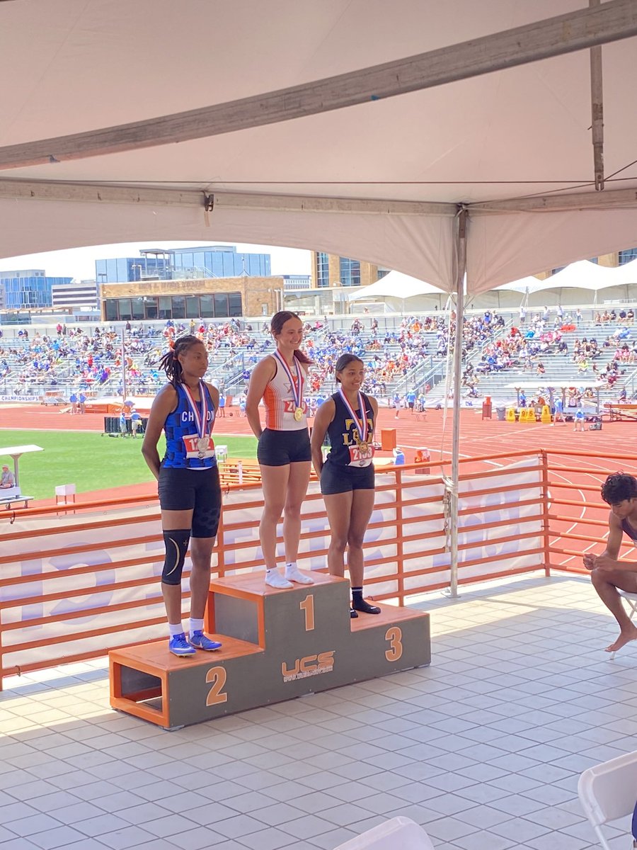 Chandler Burgay (@coachburgay) on Twitter photo 🏆State Track Meet🏆
200m Dash 🥉
25.31 PR
<a href="/caytjackson/">Caytjackson</a> 🏆State Track Meet🏆
200m Dash 🥉
25.31 PR
<a href="/caytjackson/">Caytjackson</a>