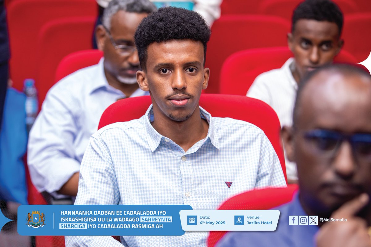 Faysal Aadan Xasan, Permanent Secretary of the Ministry of Justice, officially opened the town hall meeting on Customary Justice and the Rule of Law, emphasizing the need for inclusive, rights-based reforms to ensure equitable access to justice for all. #RuleOfLaw #JusticeForAll