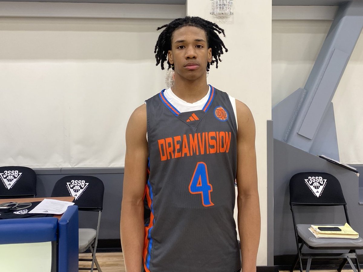 661 Hoops/Central Cali Prospects (@pdouble_33) on Twitter photo <a href="/3SSBCircuit/">3Stripes Select Basketball</a> Session 1 Day 2 (Ladera)โ๏ธ
6'4 LJ Diamond |2027| <a href="/DreamVisionBall/">Dream Vision Basketball</a> was sensational on Day 2 of play against Compton Magic 16s and D1 Minnesota 16s. Diamond would go for 30 against CM with 3 3s, and followed that up with a 22-point showing. High level 2-way player <a href="/3SSBCircuit/">3Stripes Select Basketball</a> Session 1 Day 2 (Ladera)โ๏ธ
6'4 LJ Diamond |2027| <a href="/DreamVisionBall/">Dream Vision Basketball</a> was sensational on Day 2 of play against Compton Magic 16s and D1 Minnesota 16s. Diamond would go for 30 against CM with 3 3s, and followed that up with a 22-point showing. High level 2-way player