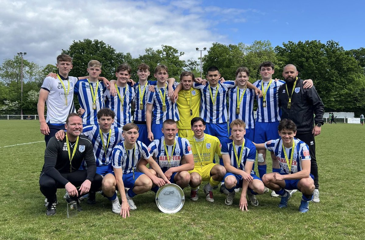 🏆 LEAGUE WINNERS 🏆

Congratulations to our U18 who have won their league, going the whole season unbeaten

<a href="/Ware_FC/">Ware FC</a> <a href="/EJALeague/">EasternJnrAlliance</a>