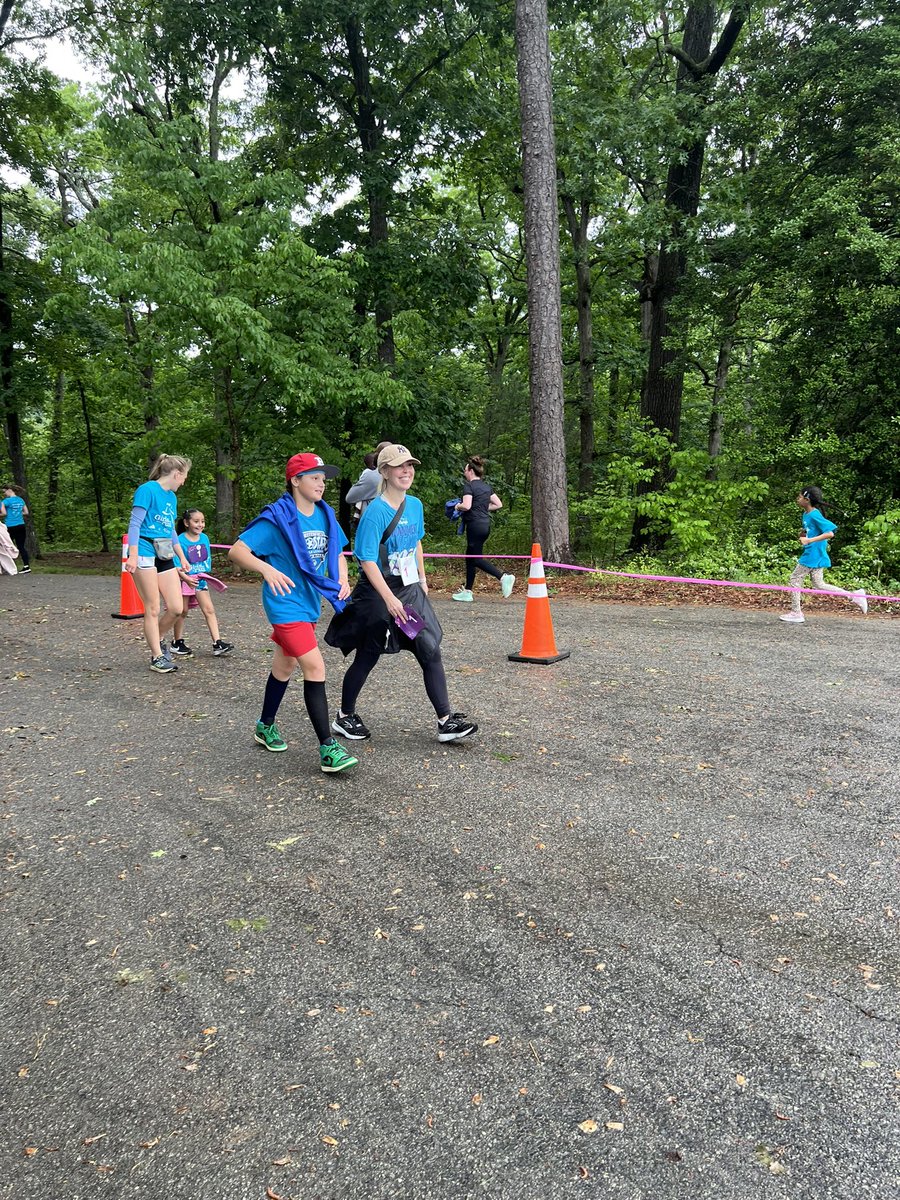 Had an amazing time being a running buddy for #GirlsOnTheRun today. It’s incredible to see these girls crush their goals and build confidence. #PocaPreK5
#RunWithPurpose #EmpowerGirls