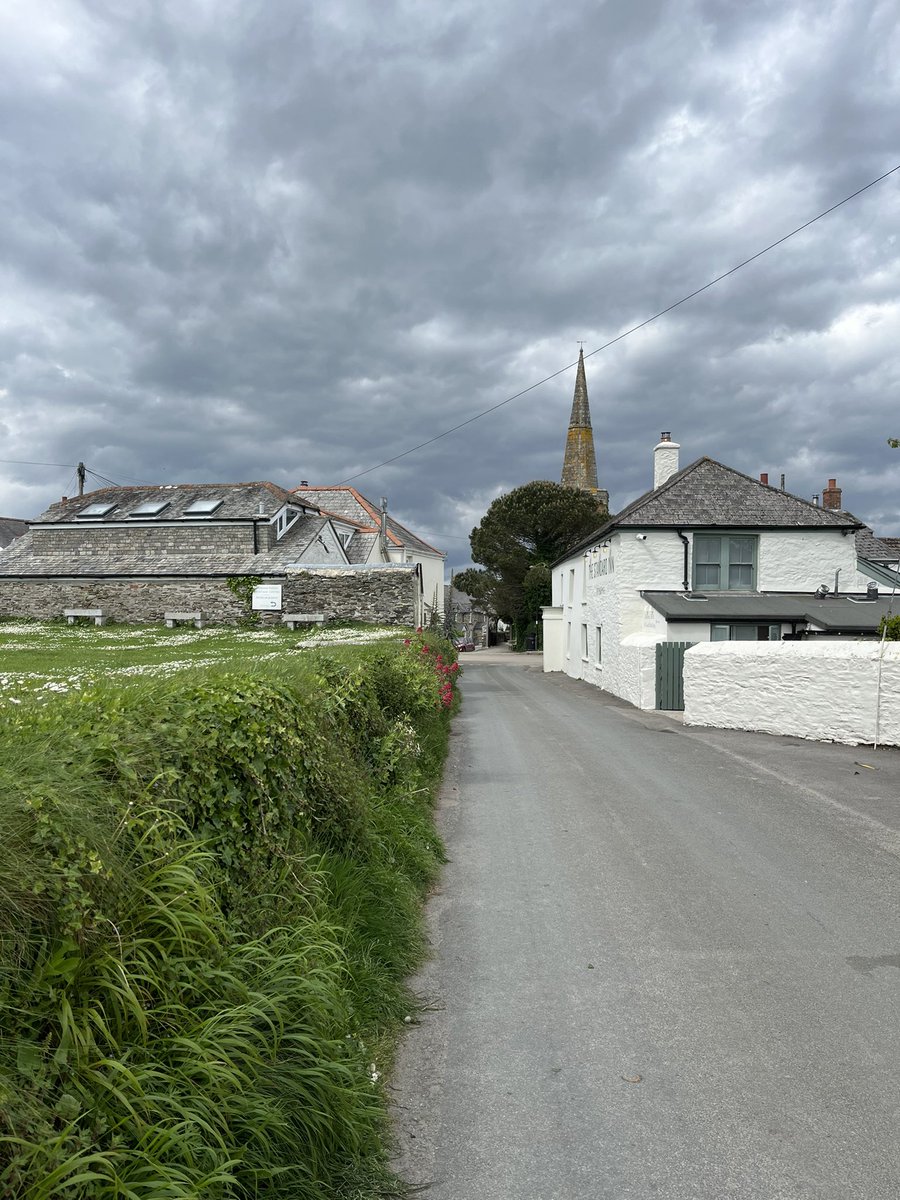 EvocativeCorn's tweet image. Beautiful Roseland - Gerrans to Porth Chapel