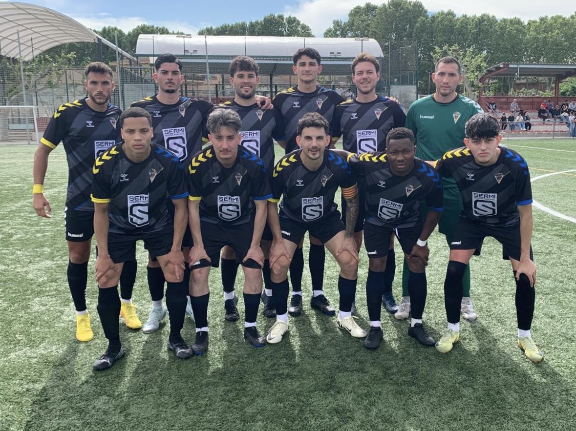 ⏱️ 5’ I Minutos de tanteo

Juneda 0-0 Primer equipo

#SoydelaGuine 🇸🇪 | #Futbolcat | #1cat2