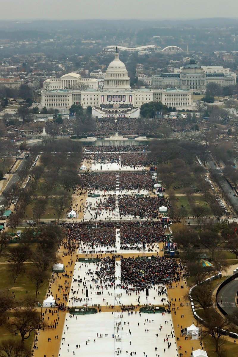 Brazillian's tweet image. Donald Trump in North America / Lady Gaga in South America