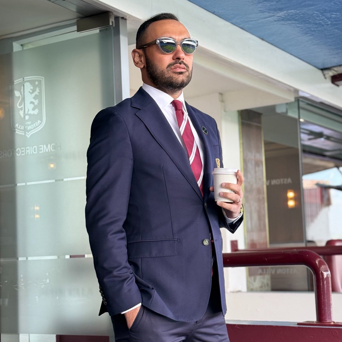 UP THE VILLA