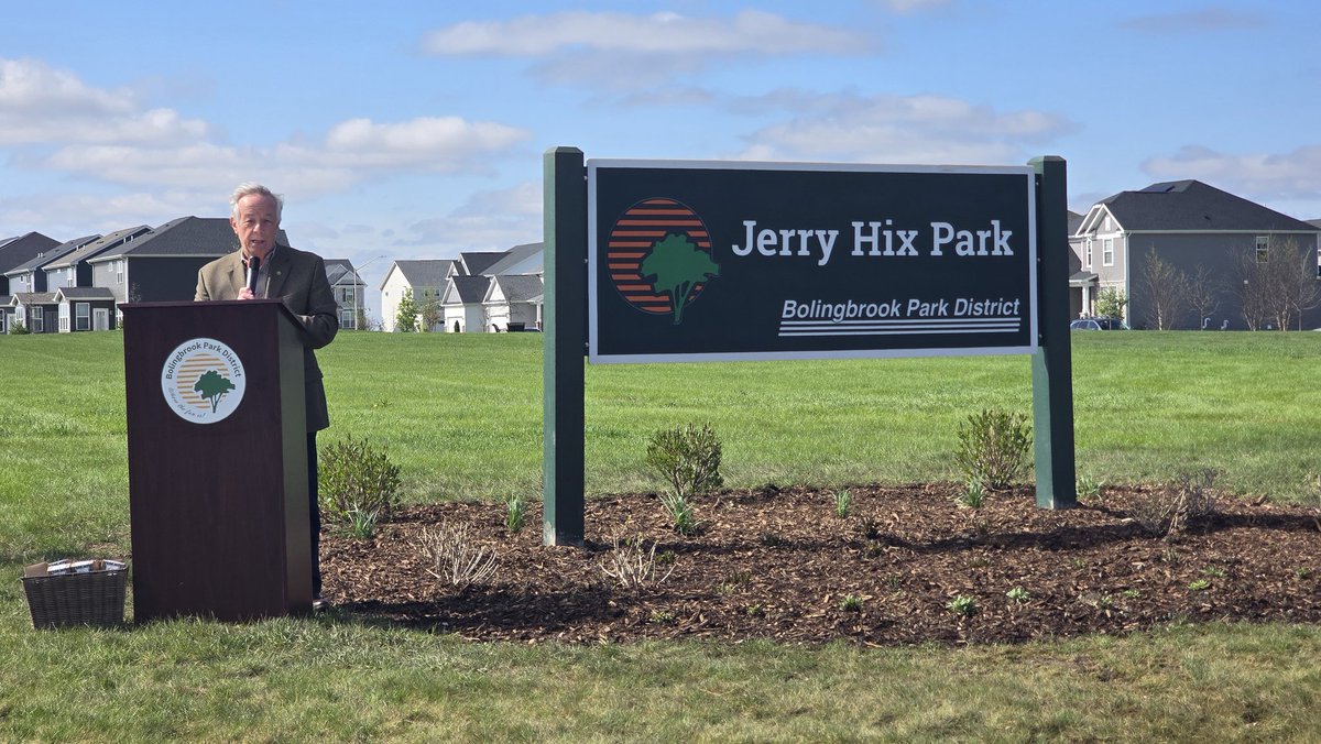 Michael Carpanzano (@ccarpos) on Twitter photo Last week had the honor to attend the dedication ceremony of the 🆕️ Jerry Hix Park (502 Golden Star Drive) with the Bolingbrook Park District.
🌳 This <a href="/bpdparkie/">Bolingbrook Parks</a> 4.84-acre park is nestled in the Sawgrass neighborhood.
Read More: facebook.com/10006370522037… Last week had the honor to attend the dedication ceremony of the 🆕️ Jerry Hix Park (502 Golden Star Drive) with the Bolingbrook Park District.
🌳 This <a href="/bpdparkie/">Bolingbrook Parks</a> 4.84-acre park is nestled in the Sawgrass neighborhood.
Read More: facebook.com/10006370522037…
