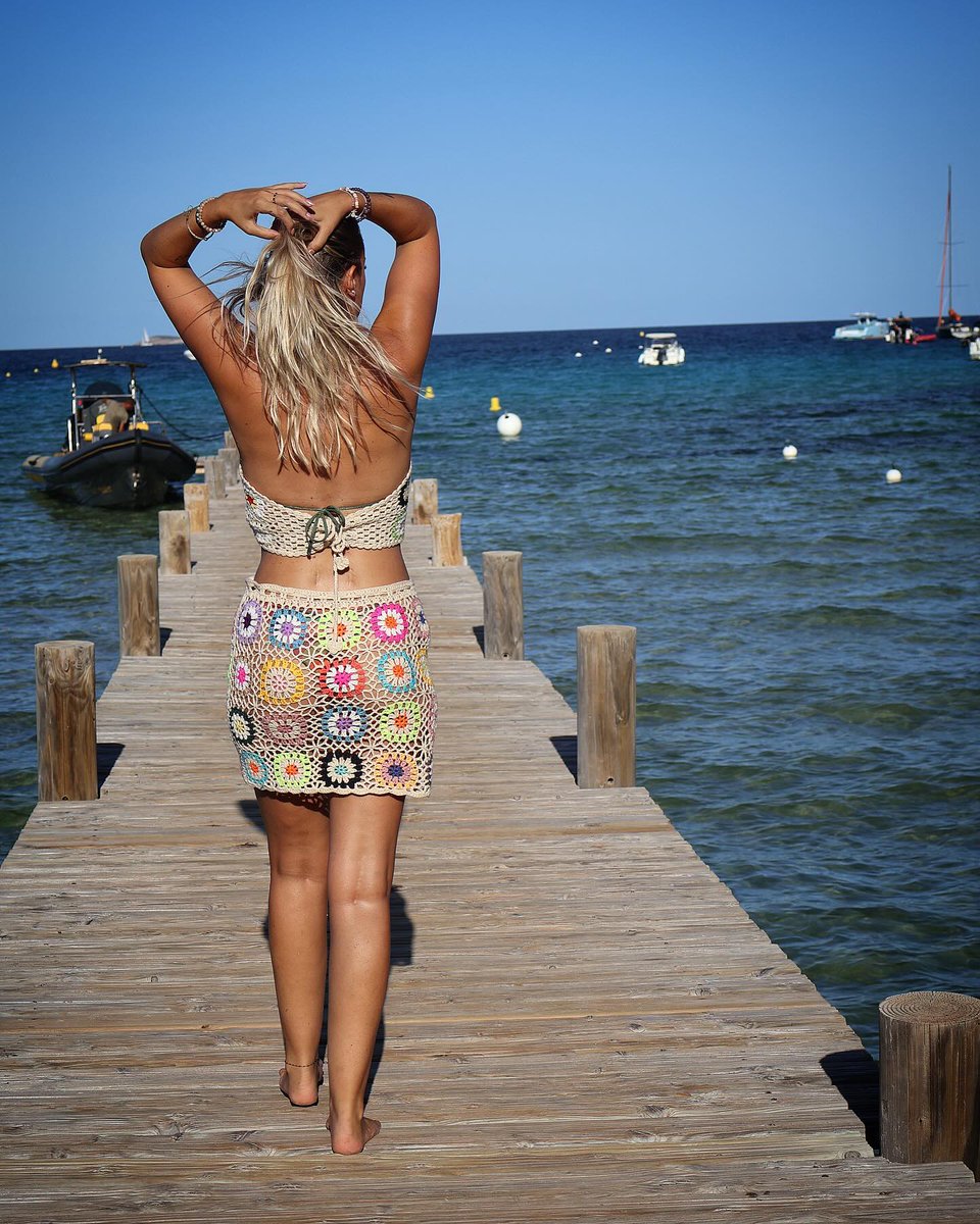 ๐ ๐๐๐ซ๐ฅ๐๐ง๐ ๐ (@johannamarline) on Twitter photo Nothing says weekend like a stroll by the ocean in my favorite crochet fit 
#WeekendVibes Nothing says weekend like a stroll by the ocean in my favorite crochet fit 
#WeekendVibes