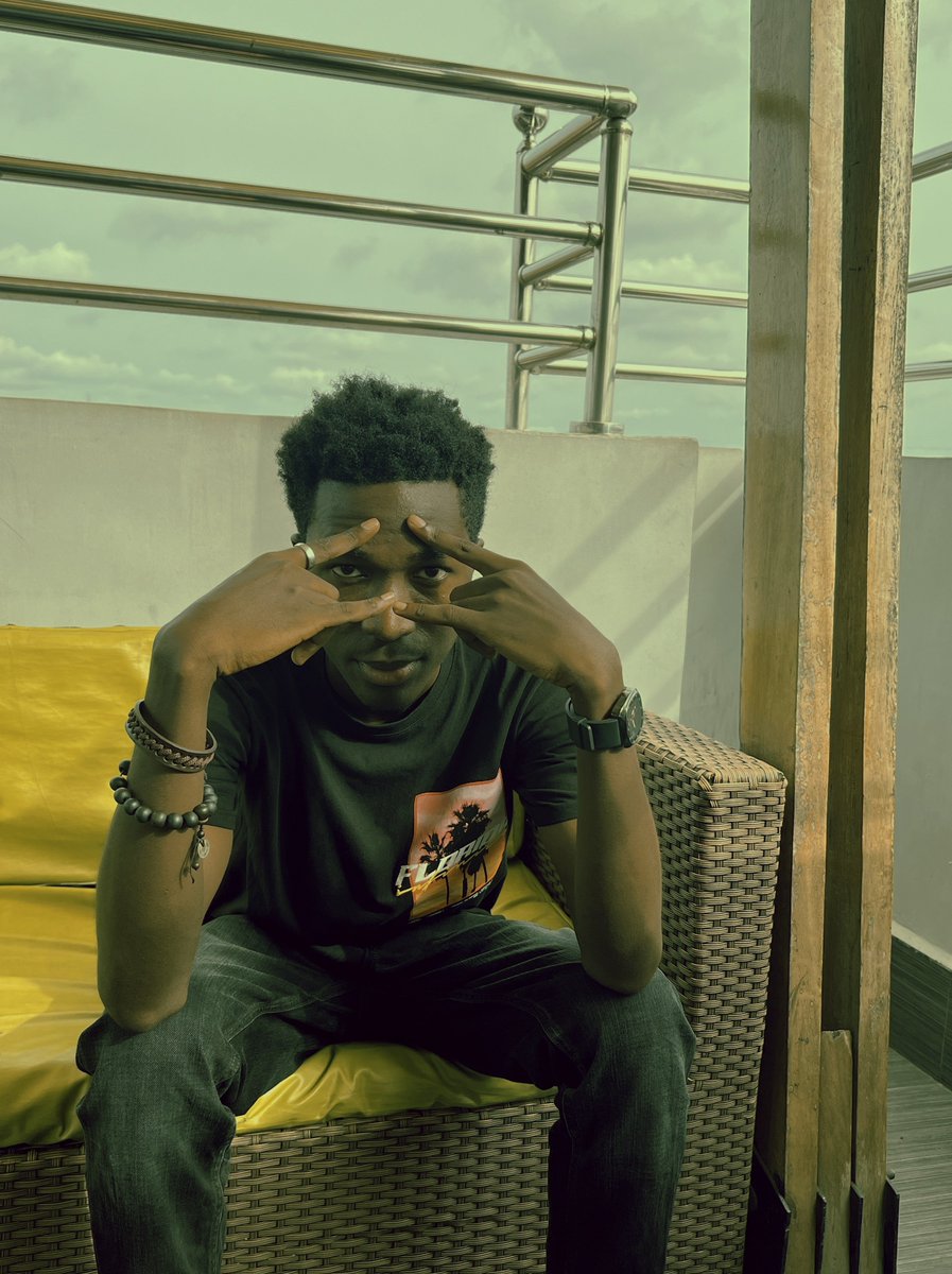 Cosign from OLAMIDE BADDO IN JANUARY.

Cosign from MI ABAGA IN MAY.

Life is good ❤️🕷
