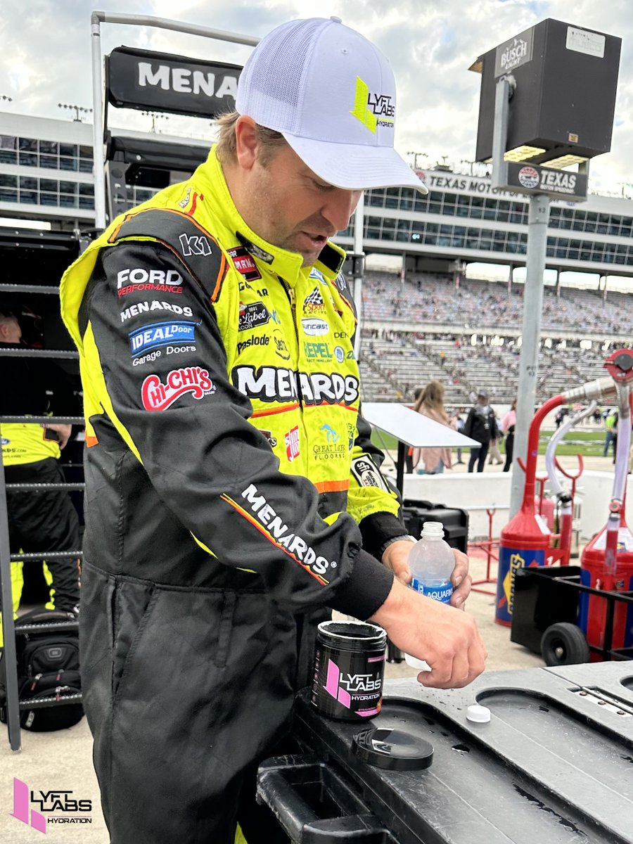 From blazing hot asphalt to the adrenaline of race-day chaos, I need more than just water. I need a weapon. And this is it. 👊 <a href="/LyftLabs/">Lyft Labs ®🇺🇸</a> 

Shop 👉 lyftlabs.com

#lyftlabs #hydration #hydrationmix #nascar #pitcrew #nascarpitcrew #hydrationdrink