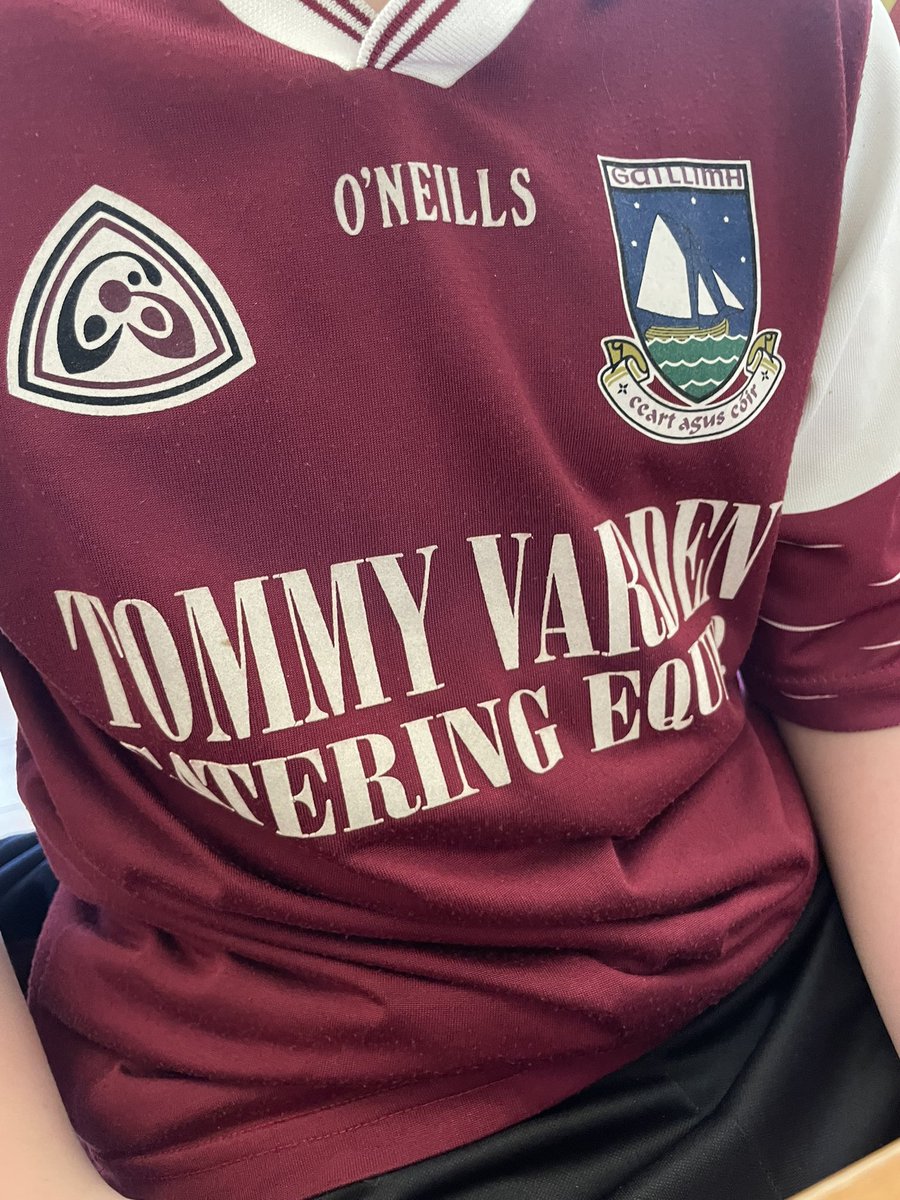 Old school for the day that’s in it <a href="/finnster1977/">Finnster 🇶🇦</a>  #galway