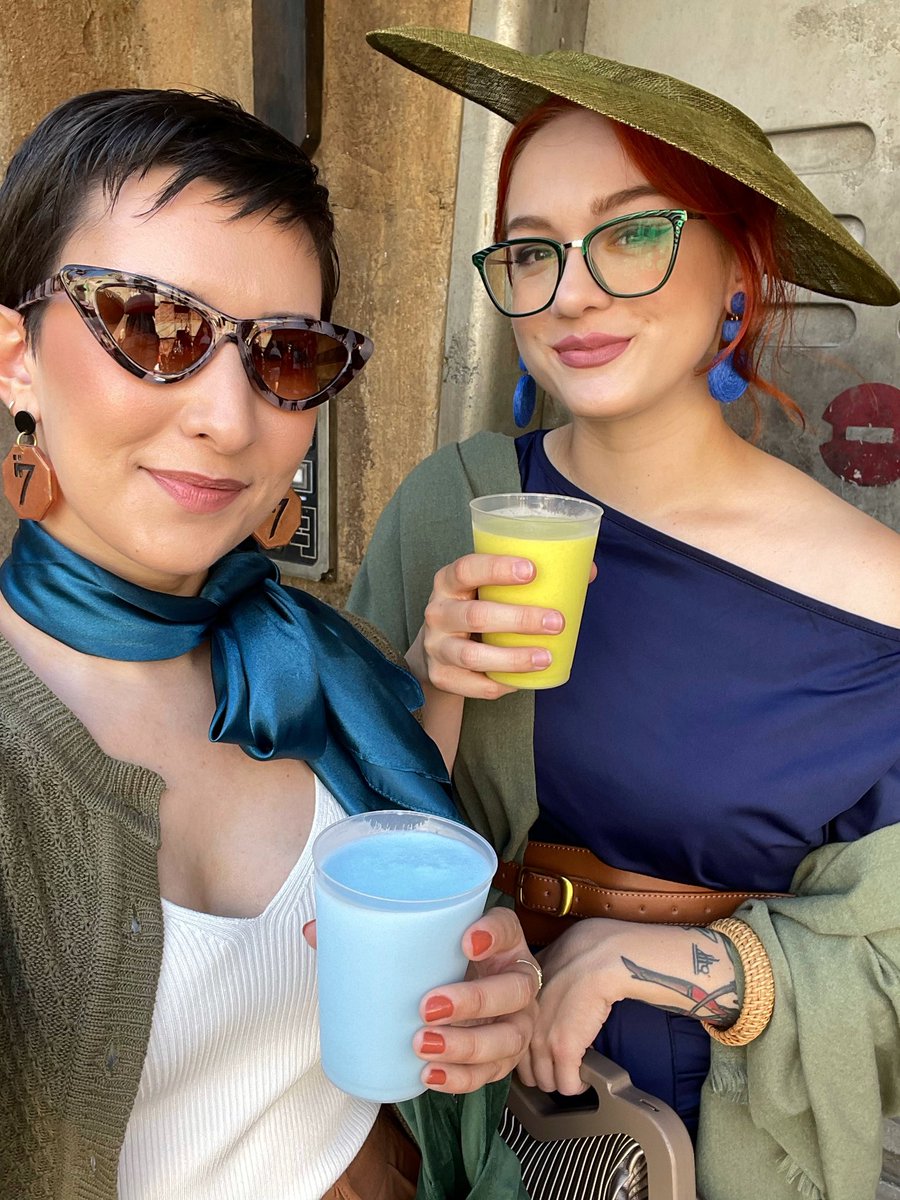 May the 4th be with you! We are so grateful for all of the amazing experiences we’ve had and incredible people we have in our life all because of Star Wars. ❤️ Happy 1 year anniversary of doing The Dorky Diva Show together! 🎙️