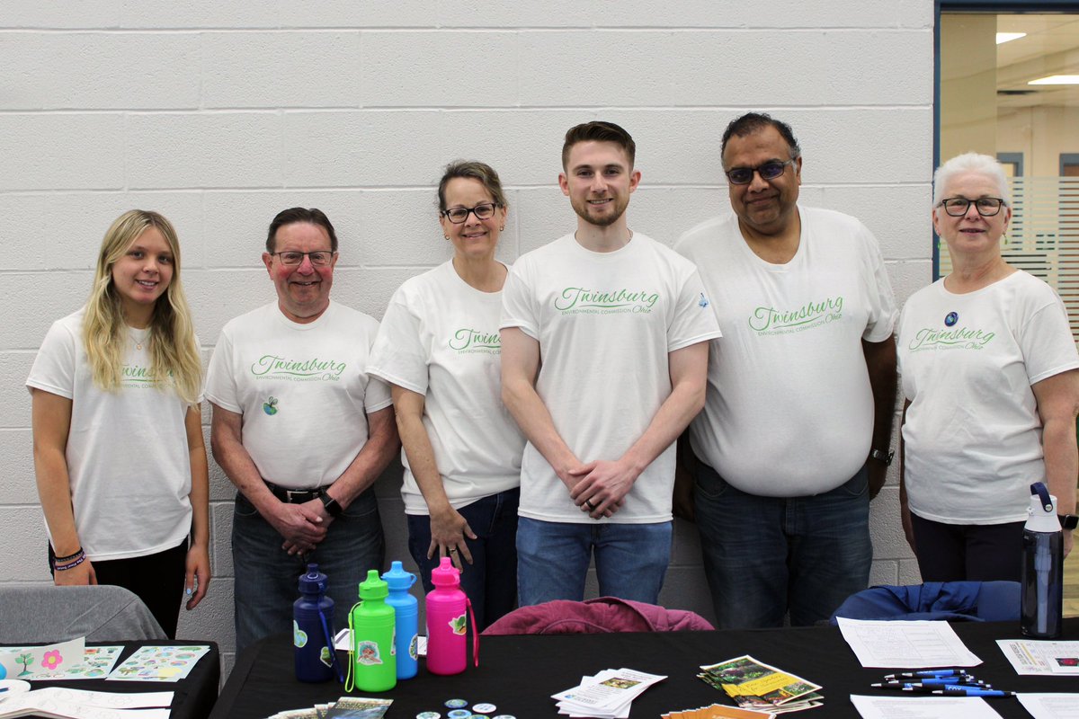 JonahPichette's tweet photo. Had a great time last weekend celebrating both Earth Day and Arbor Day. 

Looking forward to more great events! 

#earthday #arborday #thisistwinsburg https://t.co/oMnXe572Gi