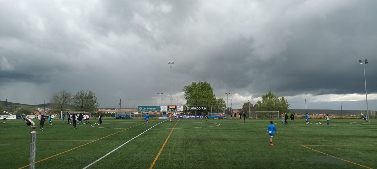 Miguel Angel Avila Rojas (@avilarojas81) on Twitter photo FASE DE ASCENSO - LIGA FEMENINA 1 ⚽️⚽️⚽️
<a href="/CacerenoFem/">Cacereño Femenino</a>-<a href="/AlavesFem/">Deportivo Alavés Gloriosas</a>
Te lo contamos en <a href="/enjuegoCEX/">Extremadura en Juego</a> 🔝🎙🎙🎙 FASE DE ASCENSO - LIGA FEMENINA 1 ⚽️⚽️⚽️
<a href="/CacerenoFem/">Cacereño Femenino</a>-<a href="/AlavesFem/">Deportivo Alavés Gloriosas</a>
Te lo contamos en <a href="/enjuegoCEX/">Extremadura en Juego</a> 🔝🎙🎙🎙