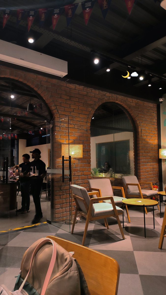 Building  by caffeine fueling 🏗️
At
<a href="/hsrhackerhouse/">hsr hacker house</a>
