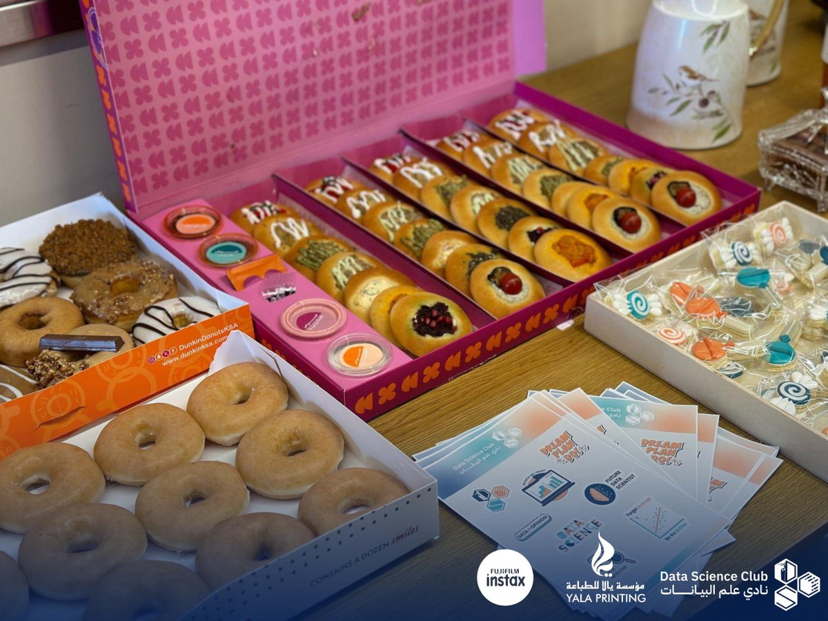 مقتطفات من معسكر الذكاء الاصطناعي 🤖..

نشكر جميع المشاركين على إبداعهم و تفاعلهم المميز 🤩👏🏼

#نادي_علم_البيانات | #DSC_KAU