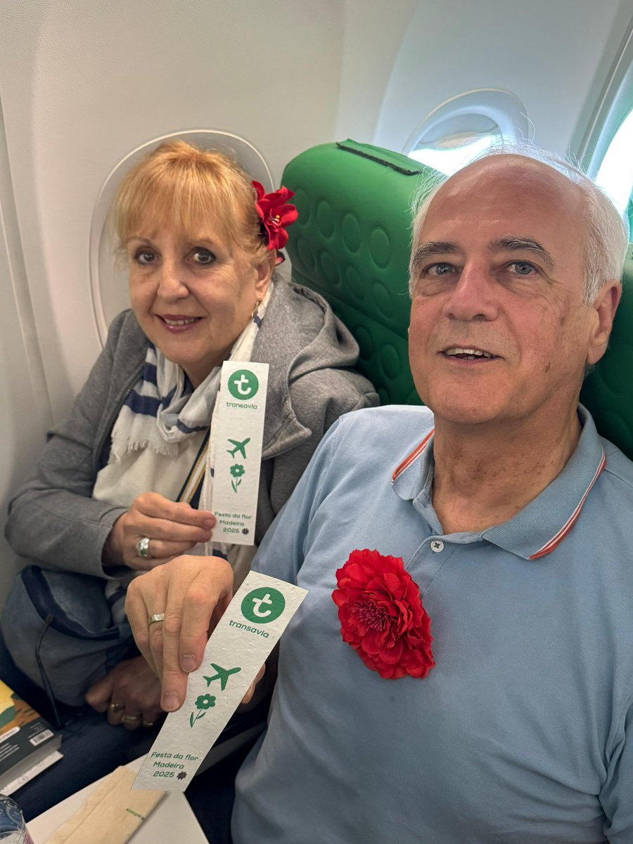 C’était le temps des fleurs! 🎶🌸
Nos PN sont venus distribuer un peu de printemps à bord du vol Orly-Funchal.