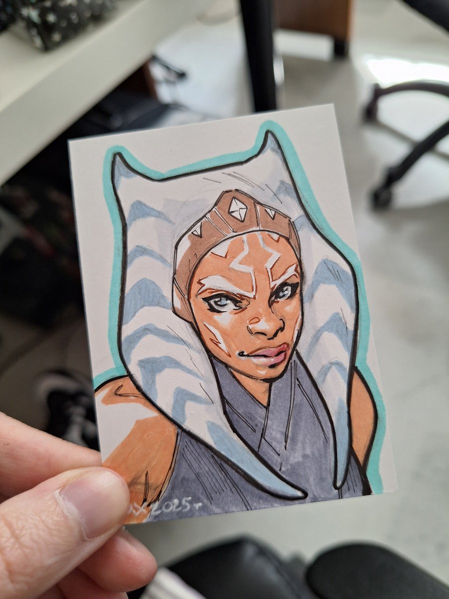 Lux (@valeriafavoccia) on Twitter photo Happy #StarWarsDay !
#MayThe4thBeWithYou Happy #StarWarsDay !
#MayThe4thBeWithYou