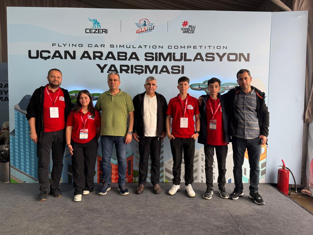 🏆En İyi Takım Ödülünü Kazandık🏆
TEKNOFEST'te Uçan Araba Similasyon Yarışması Doğan-1 takımımız "En iyi Takım Ruhu" ödülünü kazanırken Halfeti Anadolu Lisesi FutureWings takımımız ise yarışmayı 5. olarak tamamladılar. Şanlıurfamızı ve Halfetimizi gururla temsil eden ve ilk