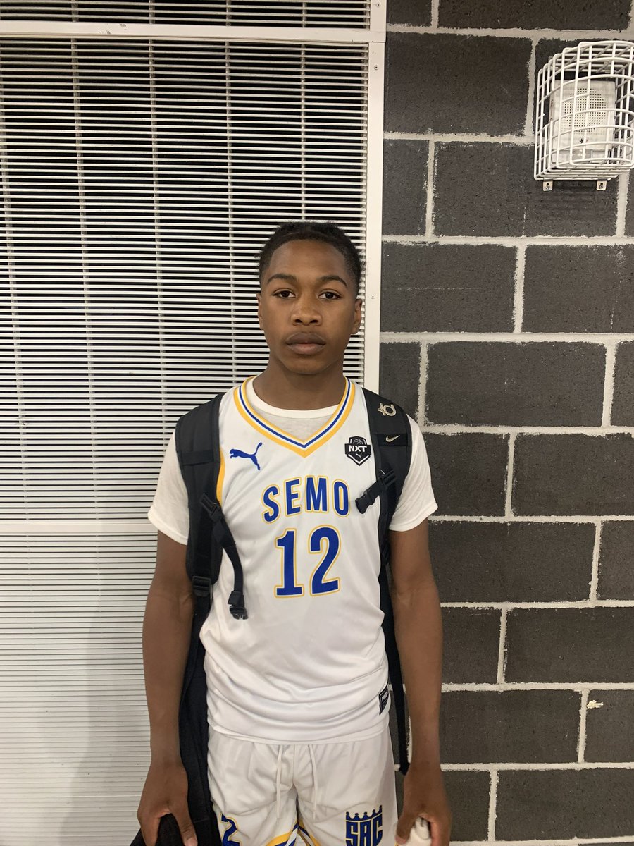Roebi (@thehoopfeign) on Twitter photo Trenez Lane with the game winning shot at the buzzer for Semo Basketball 16u. He showcased good point guard skills along with shooting ability in their win over Cap City Clutch 16u
<a href="/NxtProHoops/">NXTPRO Hoops</a> Trenez Lane with the game winning shot at the buzzer for Semo Basketball 16u. He showcased good point guard skills along with shooting ability in their win over Cap City Clutch 16u
<a href="/NxtProHoops/">NXTPRO Hoops</a>