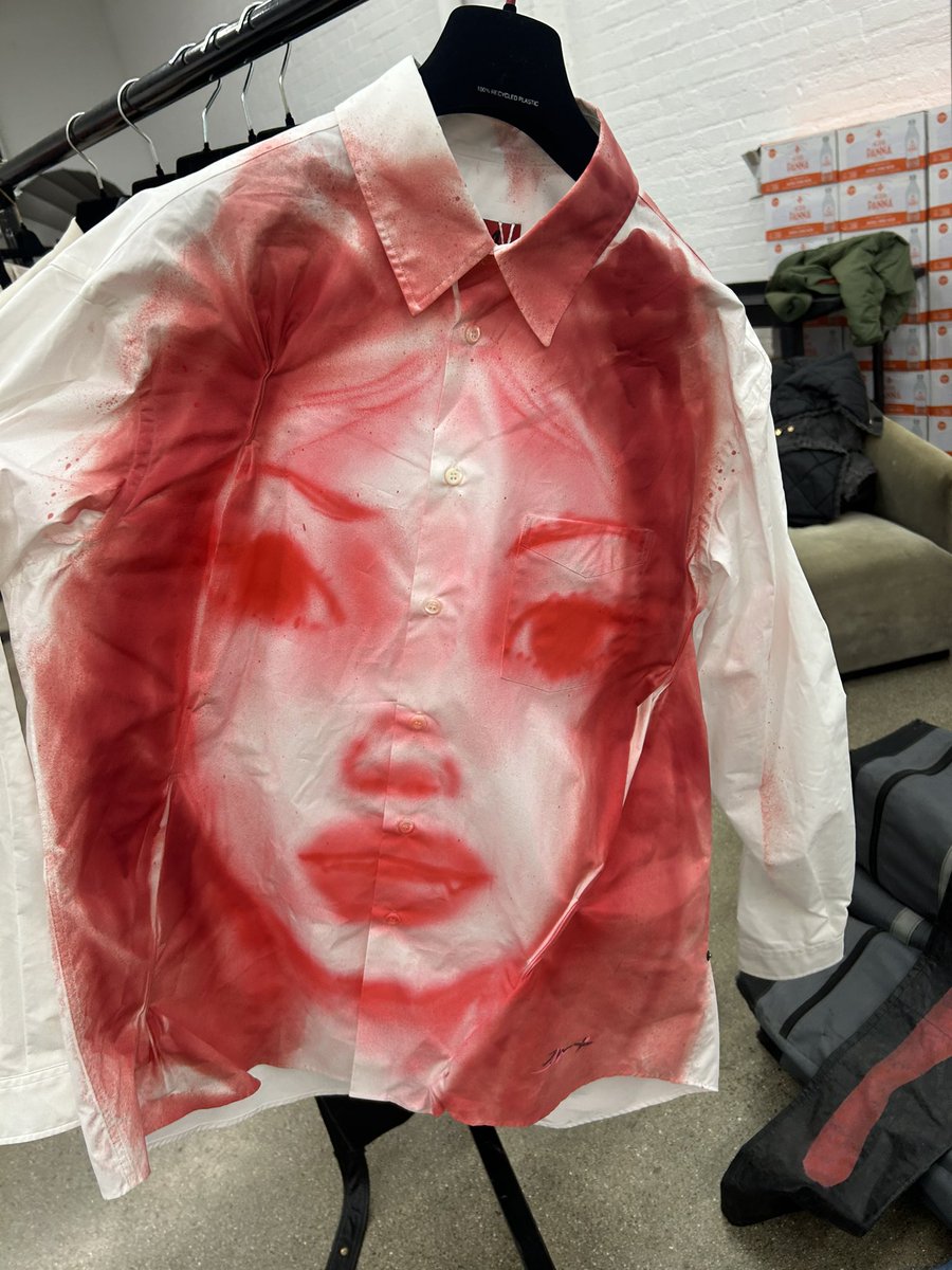 T-REX x 424 in-store