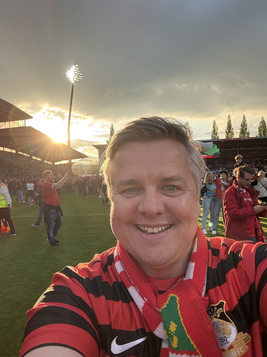 nicksfoodblog's tweet image. What a season to remember Wrexham AFC ❤️🤍⚽️🆙🆙🆙