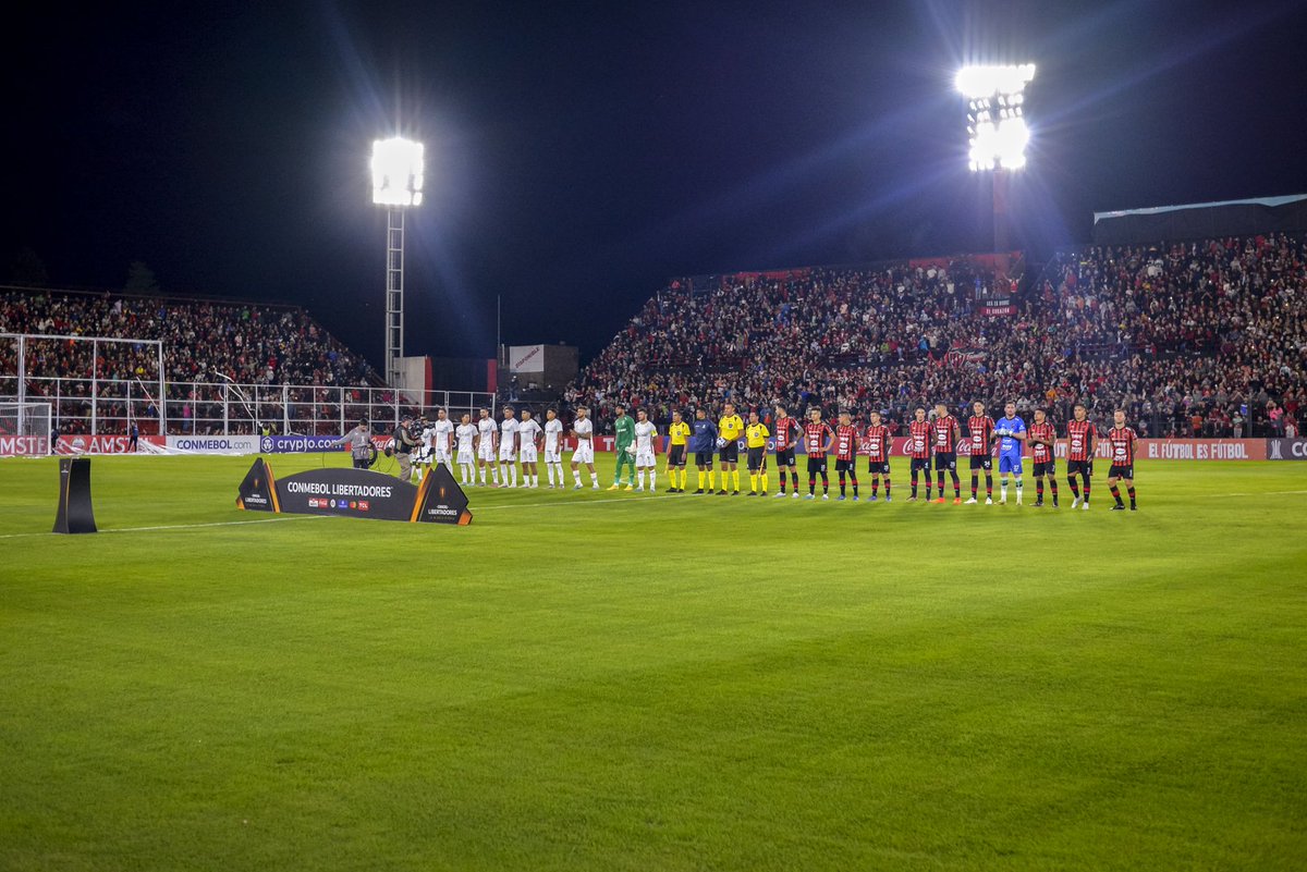 ClubPatronatoOf's tweet photo. 🗓 4/5/2023 | #ElGrellaDeAmérica

🌎 Se cumplen dos años del debut internacional de nuestra casa y de nuestro primer triunfo en @Libertadores.

Hubo noche de Copa en Entre Ríos y de la mano de su único campeón ⭐️

#VamosPatrón 🔴⚫️💪🏾