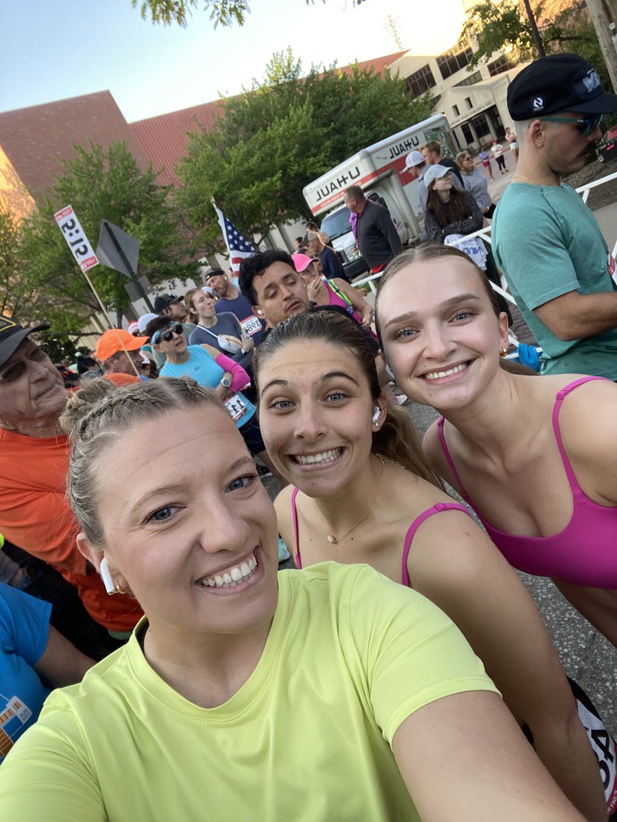 Platteview XC (@platteview_xc) on Twitter photo Ran into some former Platteview runners at the <a href="/LincolnMarathon/">Lincoln Marathon and Half Marathon</a>. The high school runner to half marathon pipeline is alive and well! Great job ladies!! Ran into some former Platteview runners at the <a href="/LincolnMarathon/">Lincoln Marathon and Half Marathon</a>. The high school runner to half marathon pipeline is alive and well! Great job ladies!!