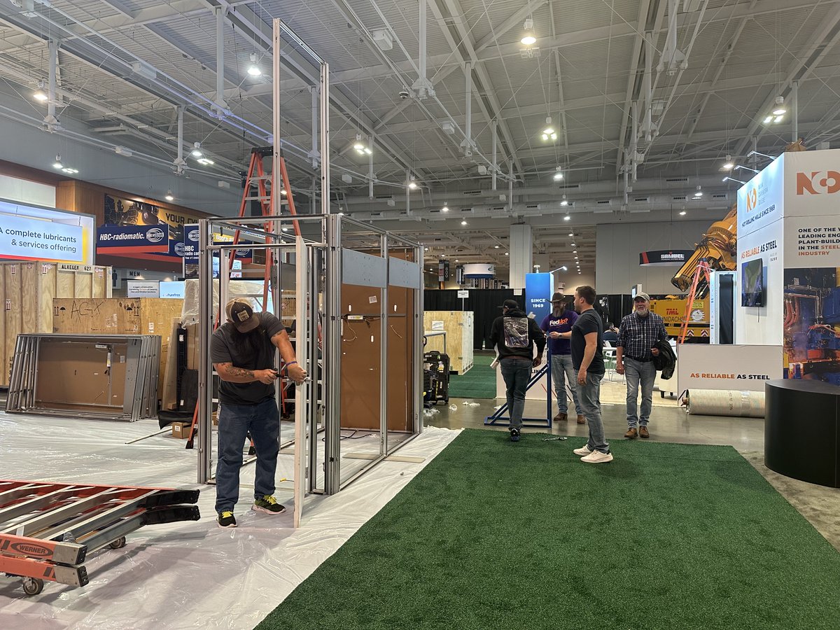 AISTech's tweet photo. The steel industry is rolling into Nashville and the buzz at the Convention Center is ELECTRIC! The countdown is on... and we can barely contain our excitement for doors to open tomorrow morning! Let’s make history, #AISTeam https://t.co/Od5D9CV95D