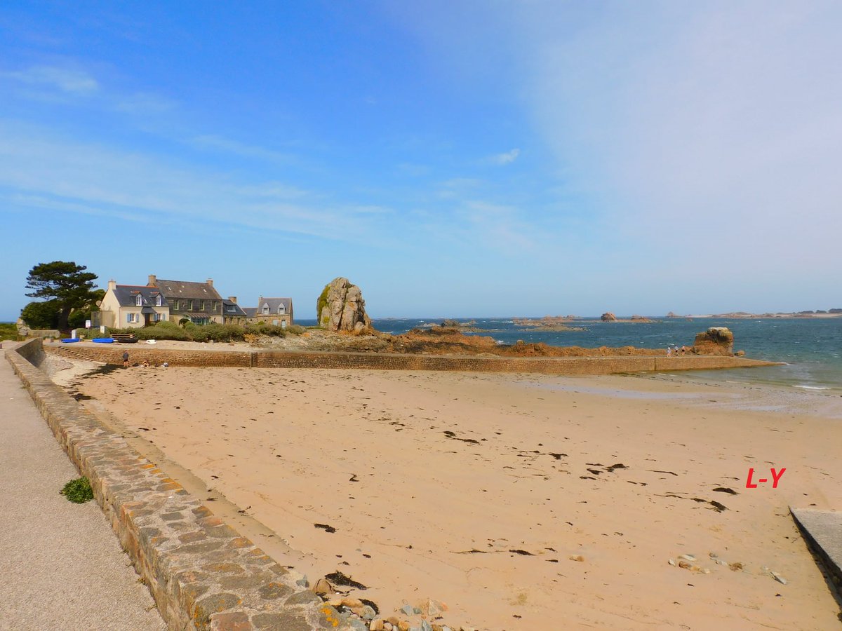 LENGRONNE YVAN (@lengronney) on Twitter photo La plage de Pors-Hir , Pougrescant <a href="/LengronneY/">LENGRONNE YVAN</a>
#Plougrescant #Trégor #CôtesdArmor #Bretagne #MagnifiqueBretagne #France #BZH #Breizh La plage de Pors-Hir , Pougrescant <a href="/LengronneY/">LENGRONNE YVAN</a>
#Plougrescant #Trégor #CôtesdArmor #Bretagne #MagnifiqueBretagne #France #BZH #Breizh