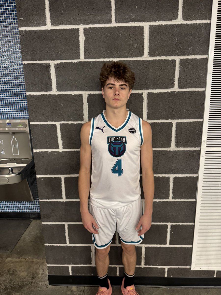 Jason Howard (@thejasonhhoward) on Twitter photo Day 3 <a href="/NxtProHoops/">NXTPRO Hoops</a> Birmingham Session 6 action, <a href="/Tme904_2027/">TreMannElite904_2027</a> with a commanding win on court 5.
Number 4 <a href="/drewjacks0nn/">Drew Jackson</a> was a problem all game, exhibiting elite deep ball shooting, dropping 6 threes, 4 in the first half, often with hands in his face. Great composure under Day 3 <a href="/NxtProHoops/">NXTPRO Hoops</a> Birmingham Session 6 action, <a href="/Tme904_2027/">TreMannElite904_2027</a> with a commanding win on court 5.
Number 4 <a href="/drewjacks0nn/">Drew Jackson</a> was a problem all game, exhibiting elite deep ball shooting, dropping 6 threes, 4 in the first half, often with hands in his face. Great composure under