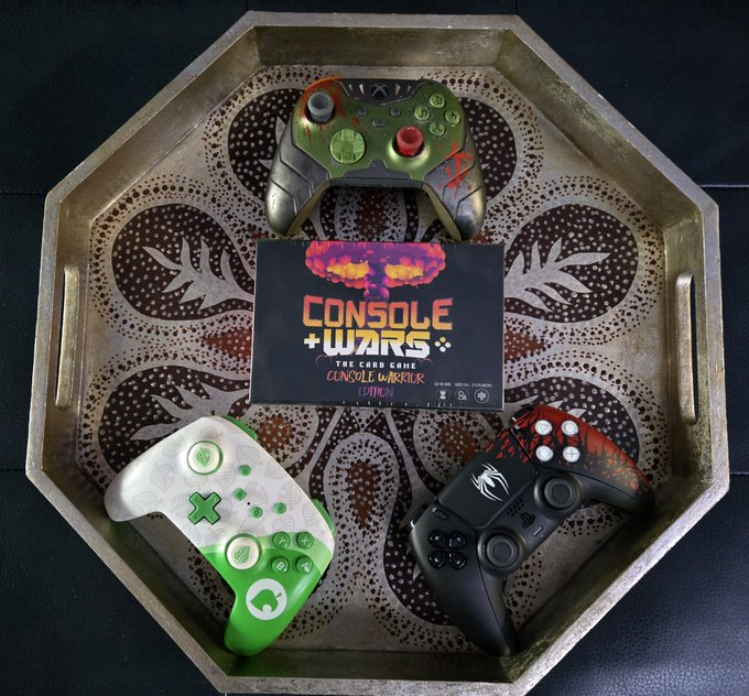 MrboomstickXL's tweet image. So happy to have supported @_Sikamikanico_  and got a "Beta Preview" during last years trip to LA! Seeing his dream come to fruition is AWESOME! If you are looking for a NEW card game, check out #ConsoleWars!