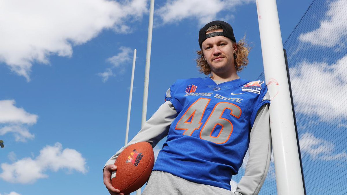 Boise and Eugene are seperated by roughly 440 miles. 
Depending on your route, and how fast you drive it's just over 7 hours by Car. But it's a World of dif I'm sure for JFR. Mt. West to B10. Another State. But what I hope for this young Man is the best football experience of his