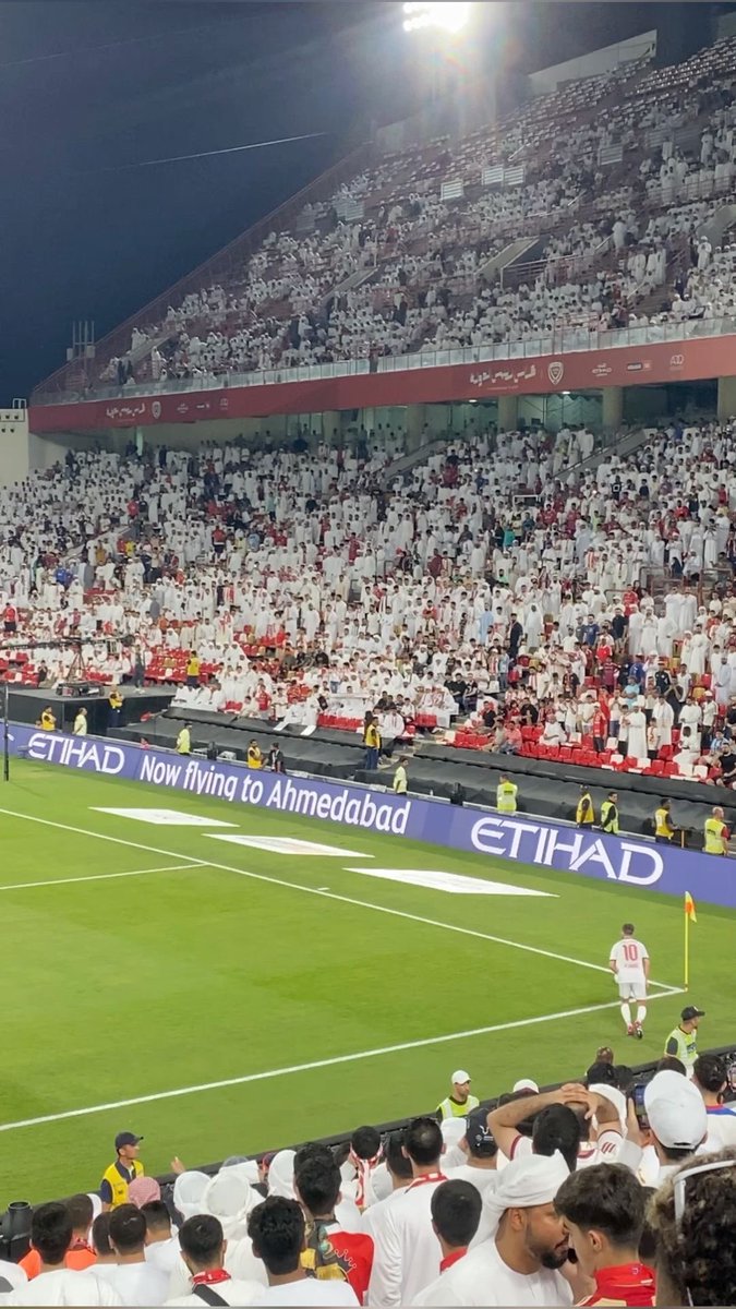 هيّا بنا يا ملوك نحو الحادية عشر 🤍❤️👑
<a href="/sharjawyCOM/">الجماهير الشرجاوية 👑</a> 
#ملكها_واحد