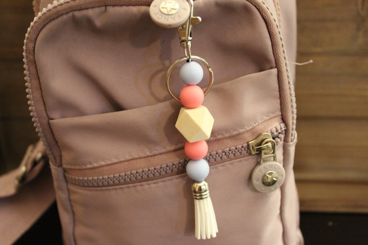 Designsby.Addie tweet media