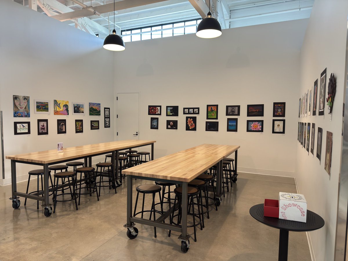 Make your way out to @makereadymkt to enjoy a great setting, great food, and some really great artwork by Alamo Heights High School artists. With so many great things to experience… what’s stopping you? Vote for best of show while you grab a bite to eat this week!!! 👍