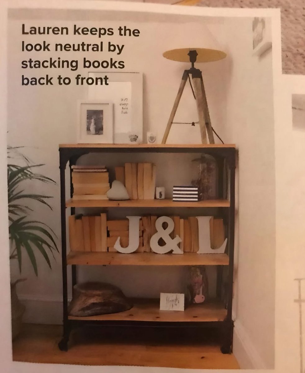 Emilee Honey 📚 tweet media