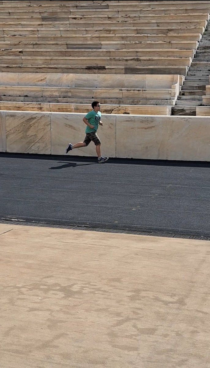 GiuDayLorDie's tweet photo. Il primo ed originale Stadio Olimpico

#PanathenaicStadium 

#Lorenzo #AmoreDiMammaEPapà #MyFamily #WeekendMood #Ponte #Atene #Athens #Grecia #Weekend #SantaMoglie #IlGenerale #Sunday #SundayVibes https://t.co/FWrG1mOcd5