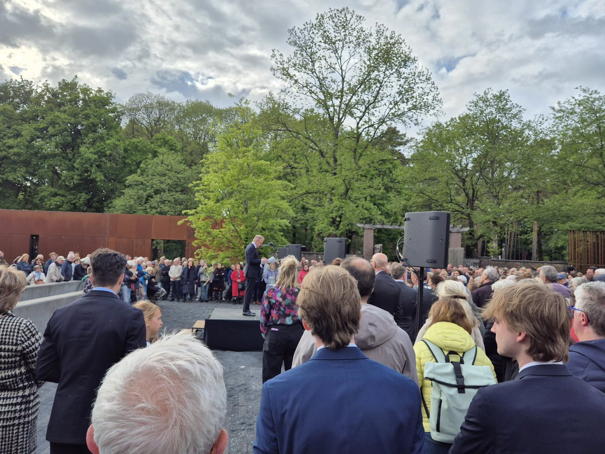 Dodenherdenking Kamp Amersfoort met <a href="/eppobruins/">Eppo Bruins</a>