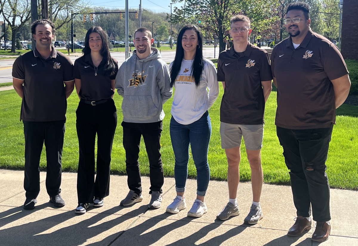 🔥 Victory takes a team, and our Graduate Assistants have been a key player in EVERY success. 🐝💫

The Baldwin Wallace University Department of Athletics and Recreation would like to congratulate Daniel Carinci, Sophia Chacon, Noah Gill, Scott Raber, Alissa Scattino, and Jelani