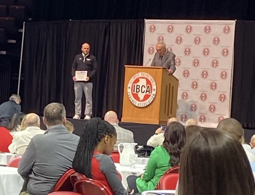 KlandBaseball's tweet photo. Congrats to @CoachClaesson  on winning not only Back2Back Girls Basketball Regional Championships the last 2 years w/ 20+ win seasons, but also on winning the 2024-2025 IBCA Girls Basketball Coach of the Year for District 5 Back2Back years as well.
Congrats Coach!!
@KHS_Knights https://t.co/q0S6dzqXHr