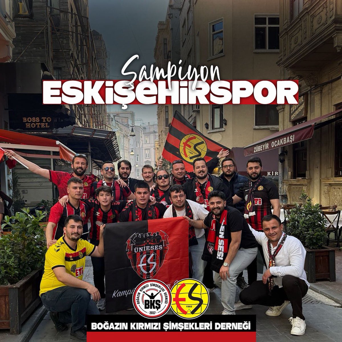 Bizlere İstanbul'da Eskişehirspor'un şampiyonluğunu kutlama gururu ve mutluluğunu yaşatan ve bu şampiyonlukta emeği geçen herkese sayın kulüp başkanımız 
<a href="/UlasEntok/">Ulaş Entok</a>
 nezdinde şükranlarımızı sunuyoruz. Teşekkürler 
<a href="/Eskisehirspor/">Eskişehirspor</a>
 
#ŞampiyonEskişehirspor