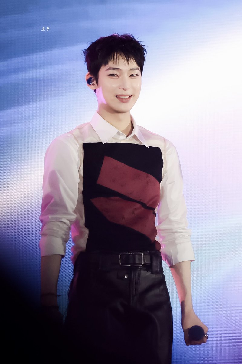 250503

#선우 #SUNOO
#ENHYPEN #엔하이픈